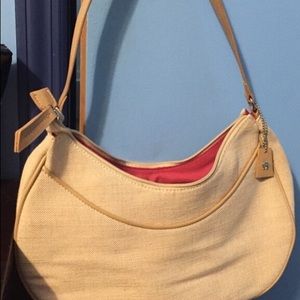 Women’s tan pocket book